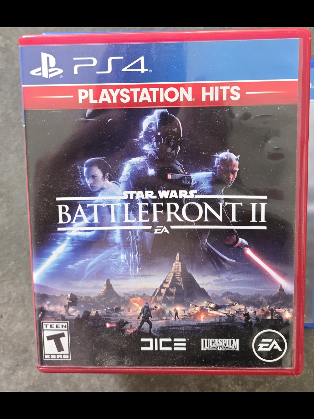 PlayStation Hits Star Wars Battlefront II (PS4) - Red Case